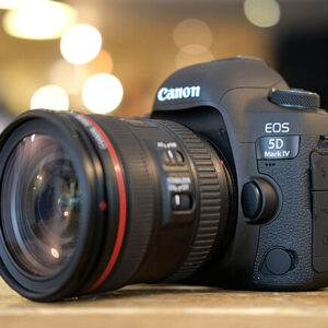 Canon 5D Mark IV w/ C-log w/ 2 Lenses!